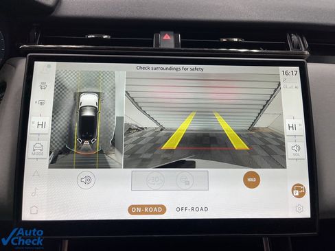 Used 2024 Land Rover Range Rover Velar Dynamic SE image 18