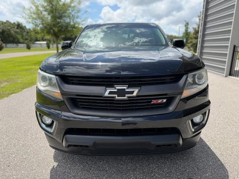 Used 2017 Chevrolet Colorado Z71 AWD/4WD image 3