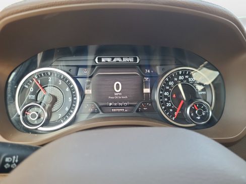 Used 2020 RAM 1500 Laramie image 13