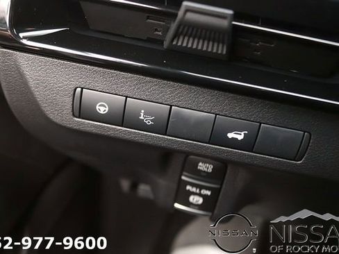 New 2026 Nissan Murano Platinum image 28