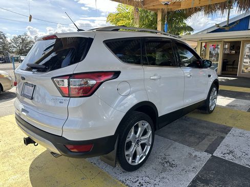 Used 2017 Ford Escape Titanium w/ Equipment Group 301A image 5