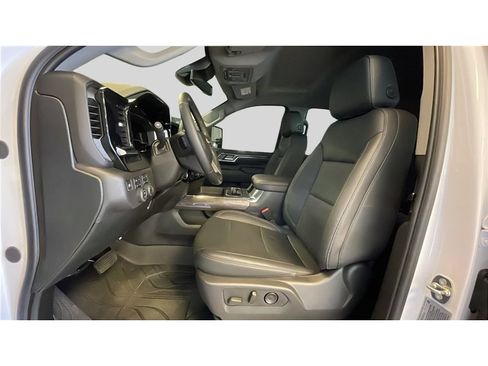 Used 2024 Chevrolet Silverado 3500 LTZ w/ LTZ Plus Package AWD/4WD image 12