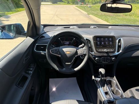 Used 2024 Chevrolet Equinox Premier w/ LPO, Floor Liner Package FWD image 45