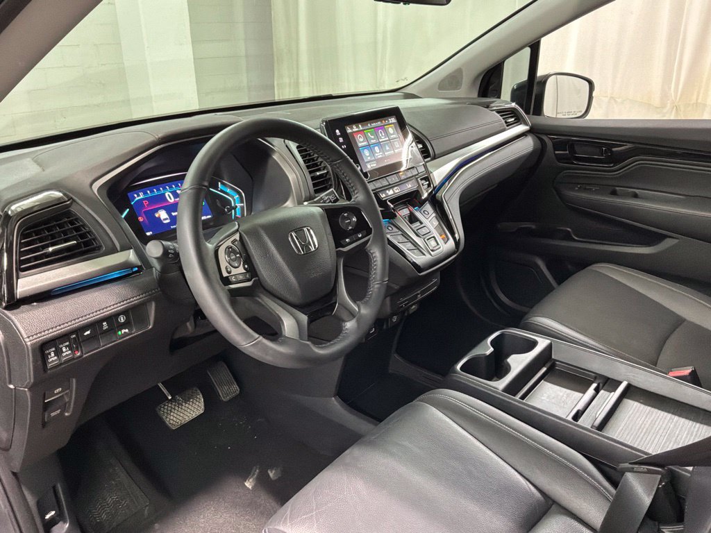 Certified 2024 Honda Odyssey Touring image 19