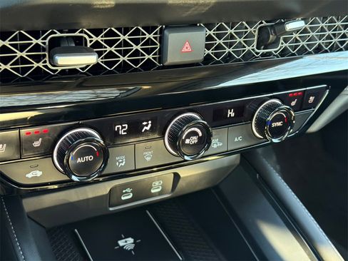 Used 2023 Honda Accord Touring image 27