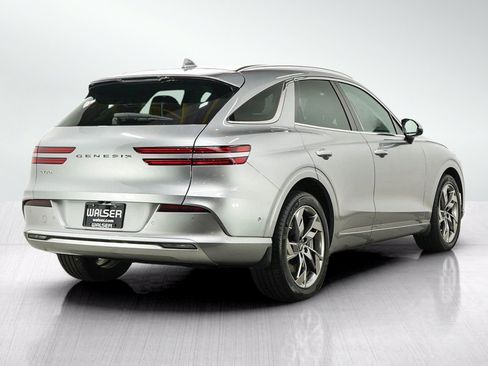 Used 2023 Genesis Electrified GV70 AWD/4WD image 5