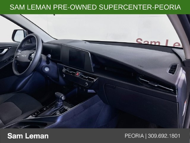 Used 2025 Kia Niro LX FWD image 26