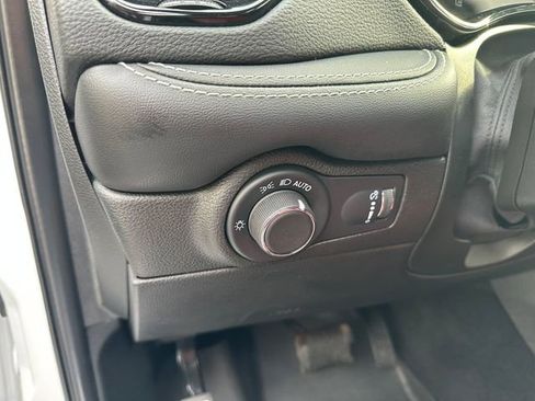 Used 2023 Dodge Durango SRT Hellcat image 11