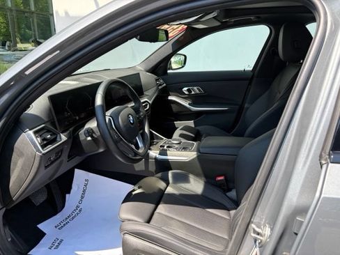 Used 2023 BMW 330i xDrive Sedan w/ Driving Assistance Package AWD/4WD image 10