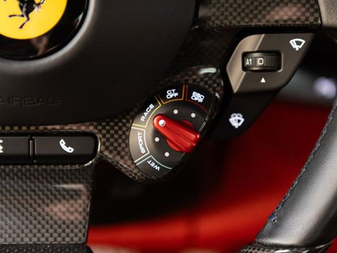Used 2020 Ferrari 812 Superfast RWD image 64