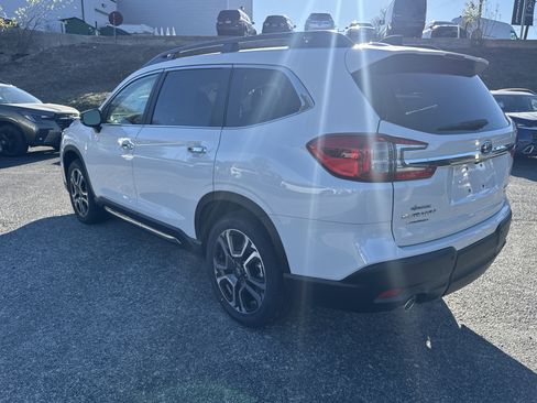 New 2026 Subaru Ascent Touring image 5