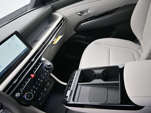 New 2026 Hyundai Tucson Limited image 19