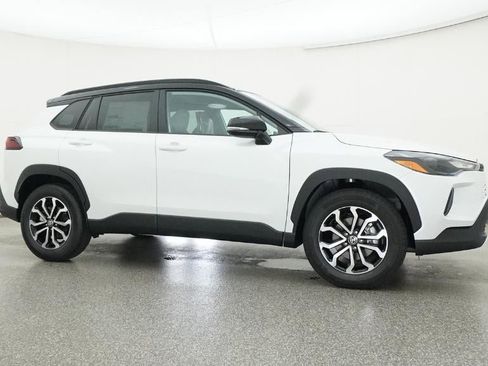 New 2026 Toyota Corolla Cross SE image 28