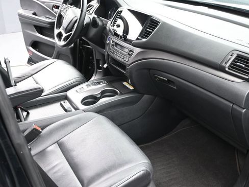 Used 2022 Honda Pilot Special Edition image 23