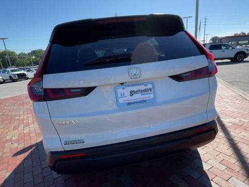 Certified 2023 Honda CR-V EX-L image 8