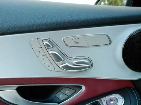 Used 2022 Mercedes-Benz GLC 300 w/ AMG Line image 17