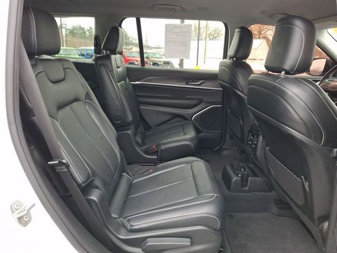 Used 2021 Jeep Grand Cherokee L Limited image 14