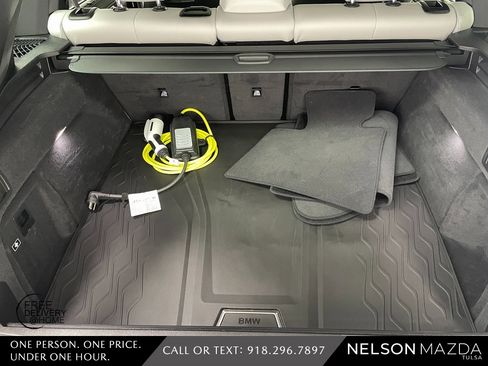 Used 2023 BMW X5 xDrive45e w/ Executive Package image 38