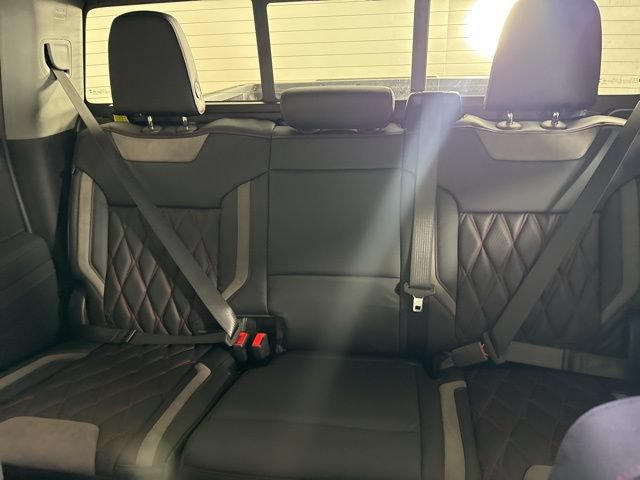 New 2026 Chevrolet Silverado 1500 RST AWD/4WD image 37
