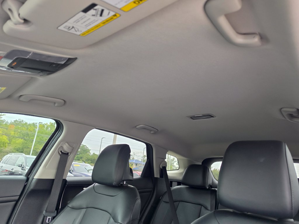 Used 2024 Kia Sportage EX FWD image 32