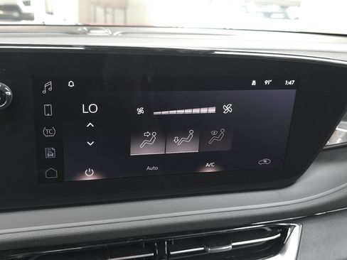 New 2026 Buick Envista Sport Touring FWD image 19