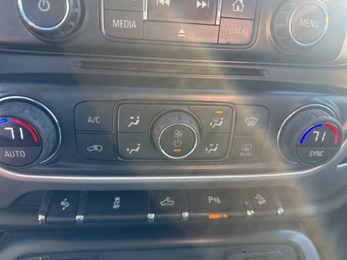 Used 2016 GMC Sierra 2500 SLT image 25