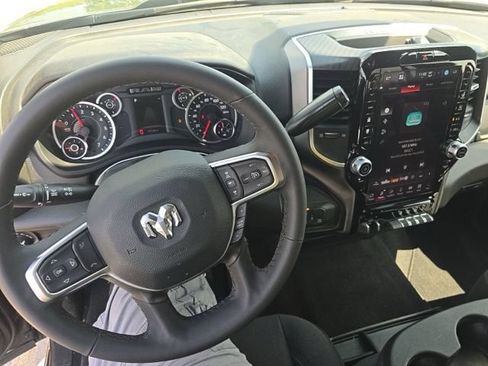 Used 2026 RAM 2500 Big Horn AWD/4WD image 9