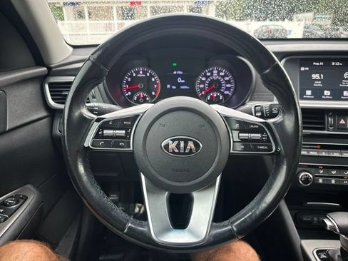 Used 2020 Kia Optima SE FWD image 20