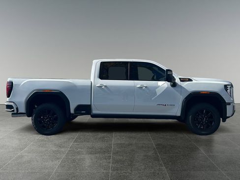 New 2025 GMC Sierra 2500 AT4 w/ AT4 Premium Plus Package image 8