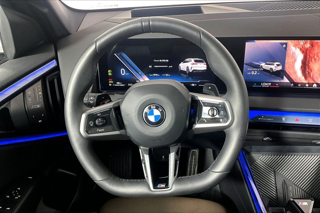 Used 2025 BMW X3 xDrive30i AWD/4WD image 5