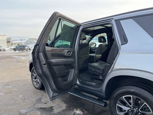 Used 2021 Chevrolet Tahoe Z71 image 21