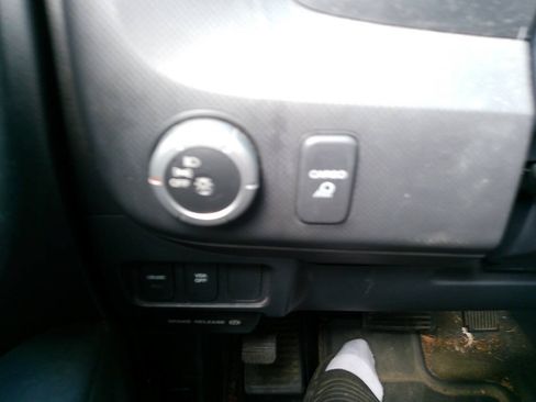 Used 2008 Honda Ridgeline RT image 16