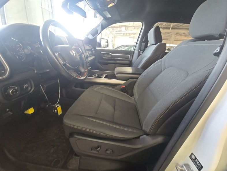 Used 2023 RAM 1500 Big Horn AWD/4WD image 5