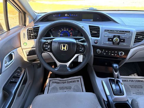 Used 2012 Honda Civic LX image 8