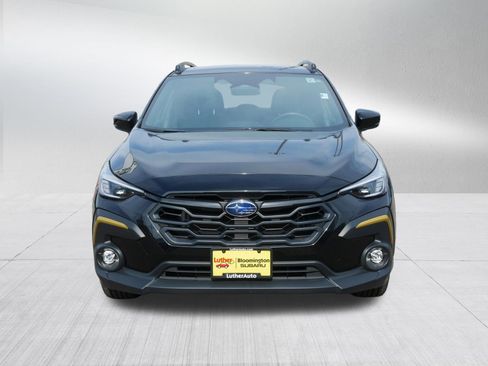 Used 2025 Subaru Crosstrek 2.5i Sport AWD/4WD image 2