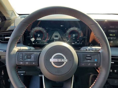 New 2025 Nissan Kicks SR w/ SR Premium Package AWD/4WD image 10