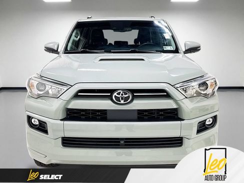 Used 2022 Toyota 4Runner TRD Sport w/ Technology Package AWD/4WD image 2
