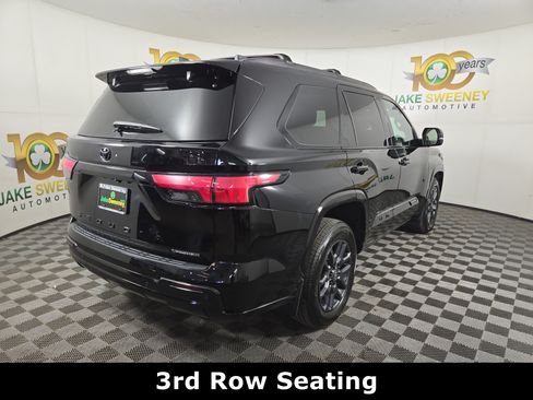 Used 2025 Toyota Sequoia Platinum w/ Tow Technology Package AWD/4WD image 9
