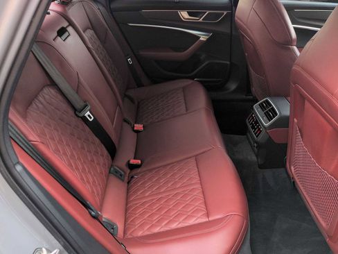 Used 2022 Audi S6 Prestige image 21