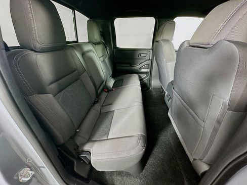 New 2026 Nissan Frontier SV w/ SV Convenience Package AWD/4WD image 33