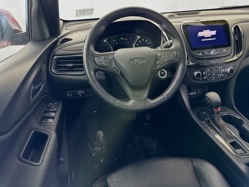 Used 2022 Chevrolet Equinox RS w/ RS Leather Package AWD/4WD image 25