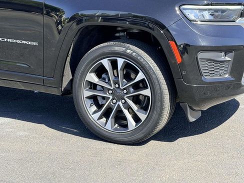 Used 2022 Jeep Grand Cherokee L Overland image 27