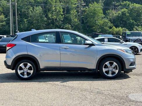 Used 2020 Honda HR-V LX image 3