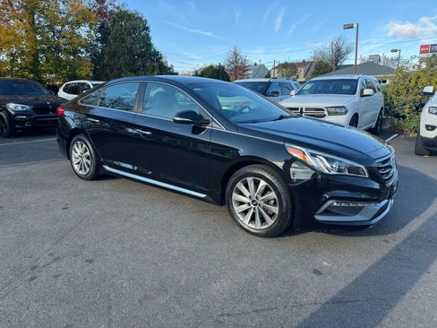Used 2015 Hyundai Sonata Sport w/ Option Group 03 image 7