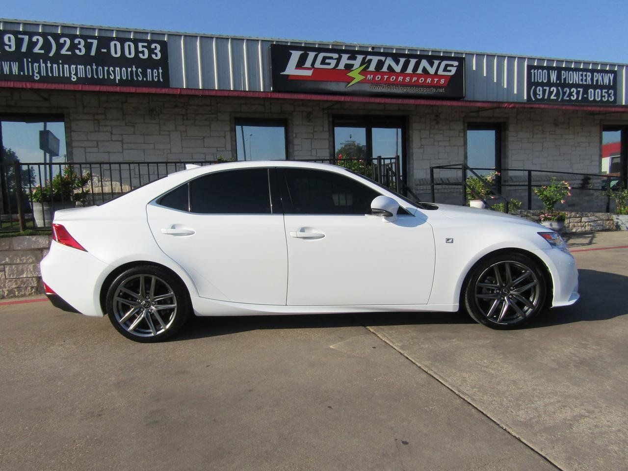 Used 2015 Lexus IS 250 w/ F-Sport Package RWD image 5