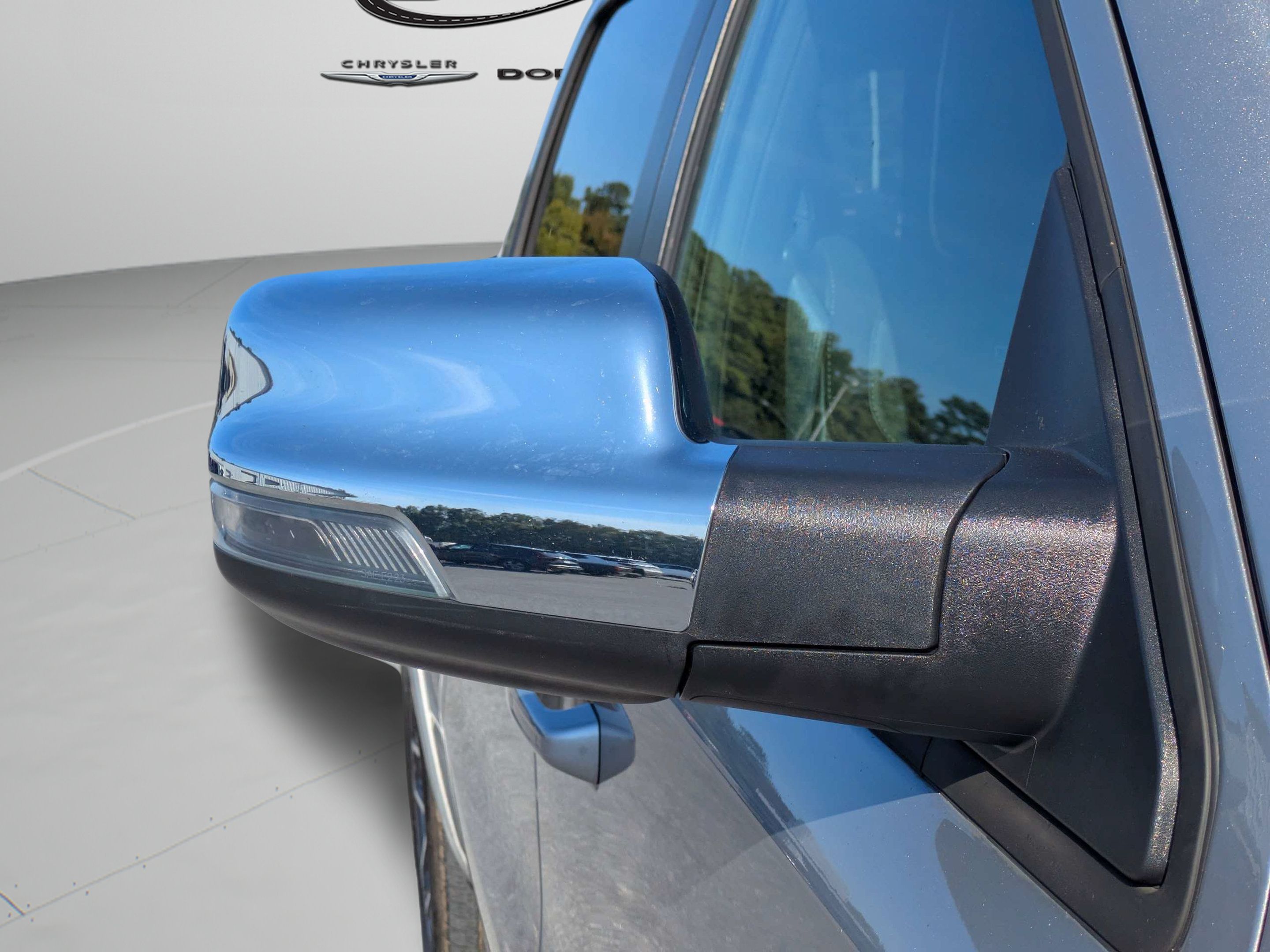 Used 2026 RAM 1500 Laramie AWD/4WD image 31