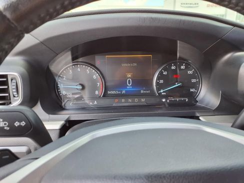 Used 2021 Ford Explorer XLT w/ Equipment Group 202A image 18