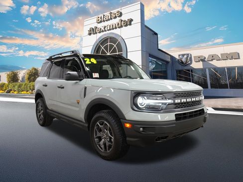 Used 2024 Ford Bronco Sport Badlands AWD/4WD image 1