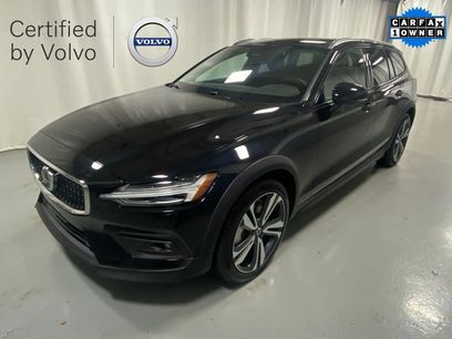 Certified 2025 Volvo V60 B5 Cross Country Plus