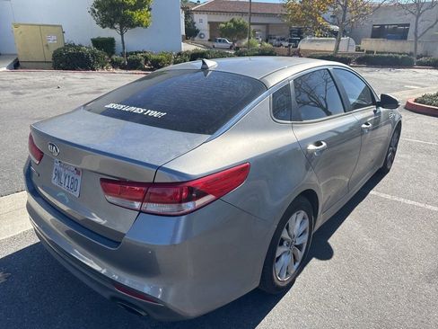 Used 2017 Kia Optima LX w/ Option Group 014 image 3